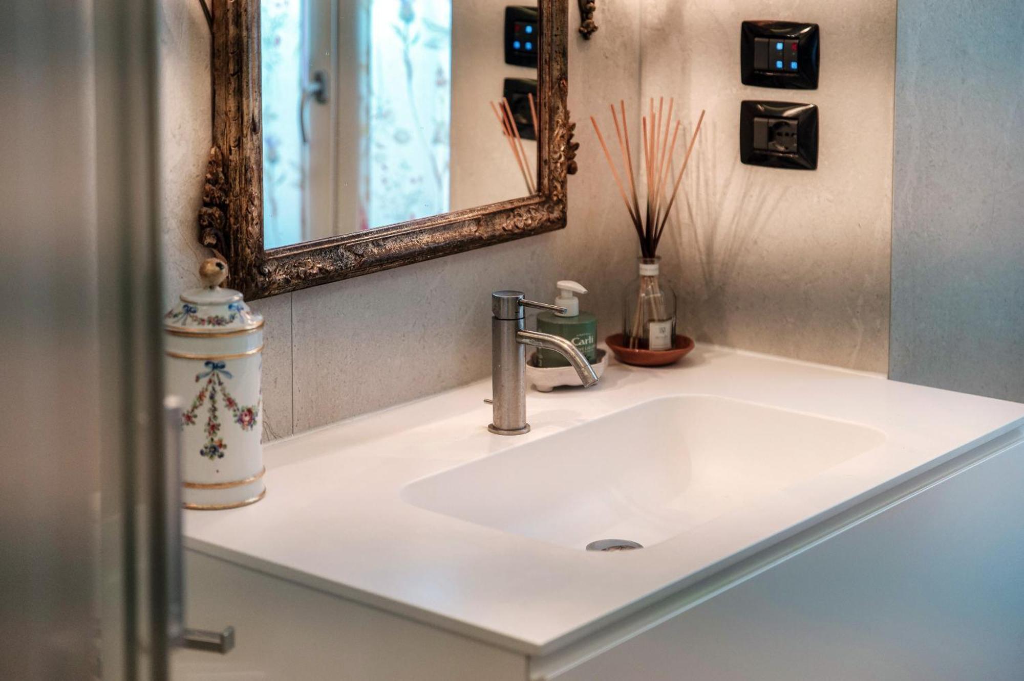 Green Home 65 - The House Of Travelers Como Bagian luar foto