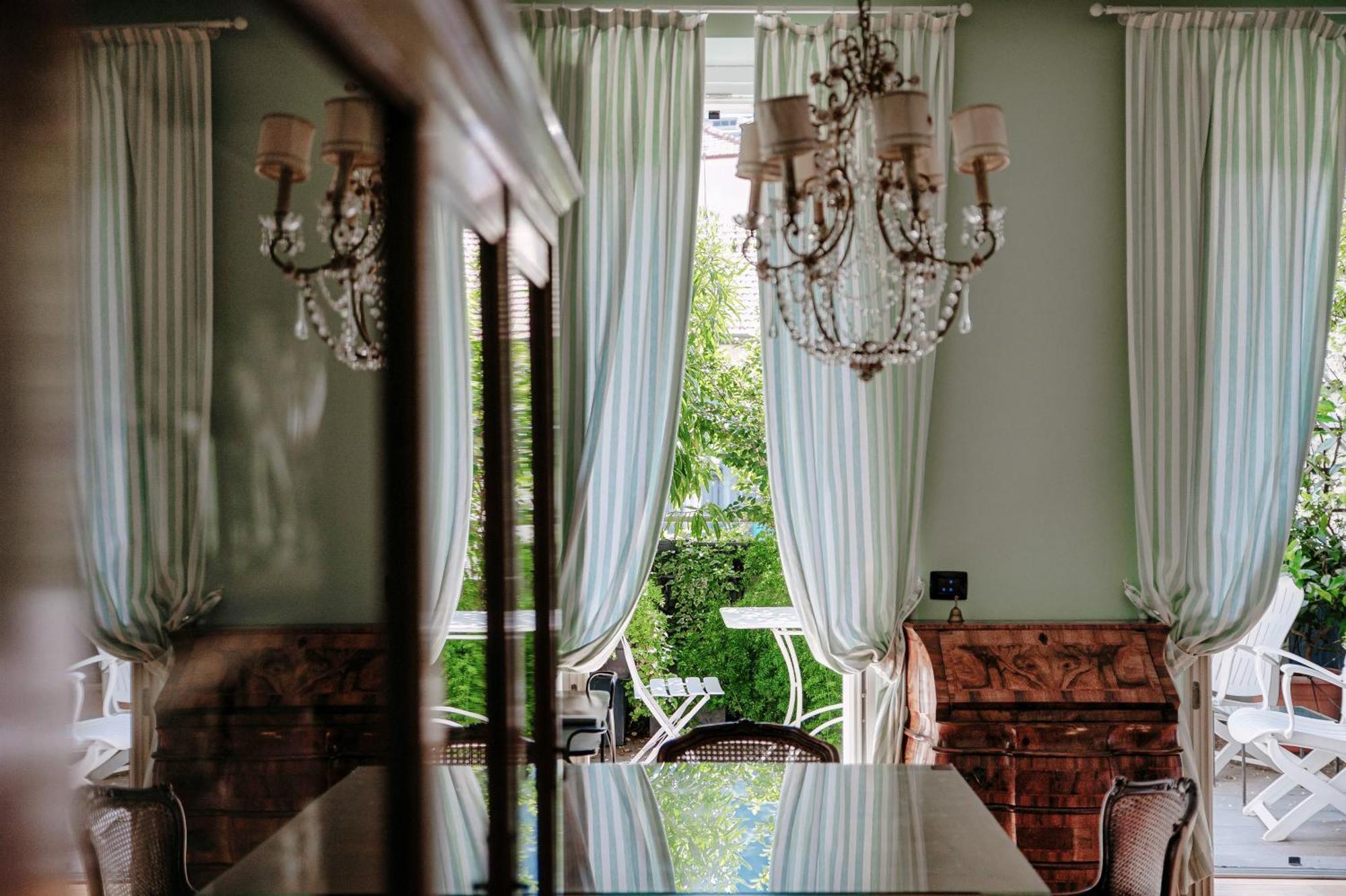 Green Home 65 - The House Of Travelers Como Bagian luar foto