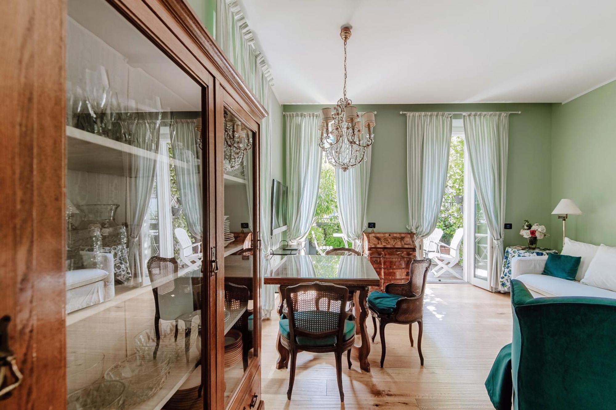 Green Home 65 - The House Of Travelers Como Bagian luar foto